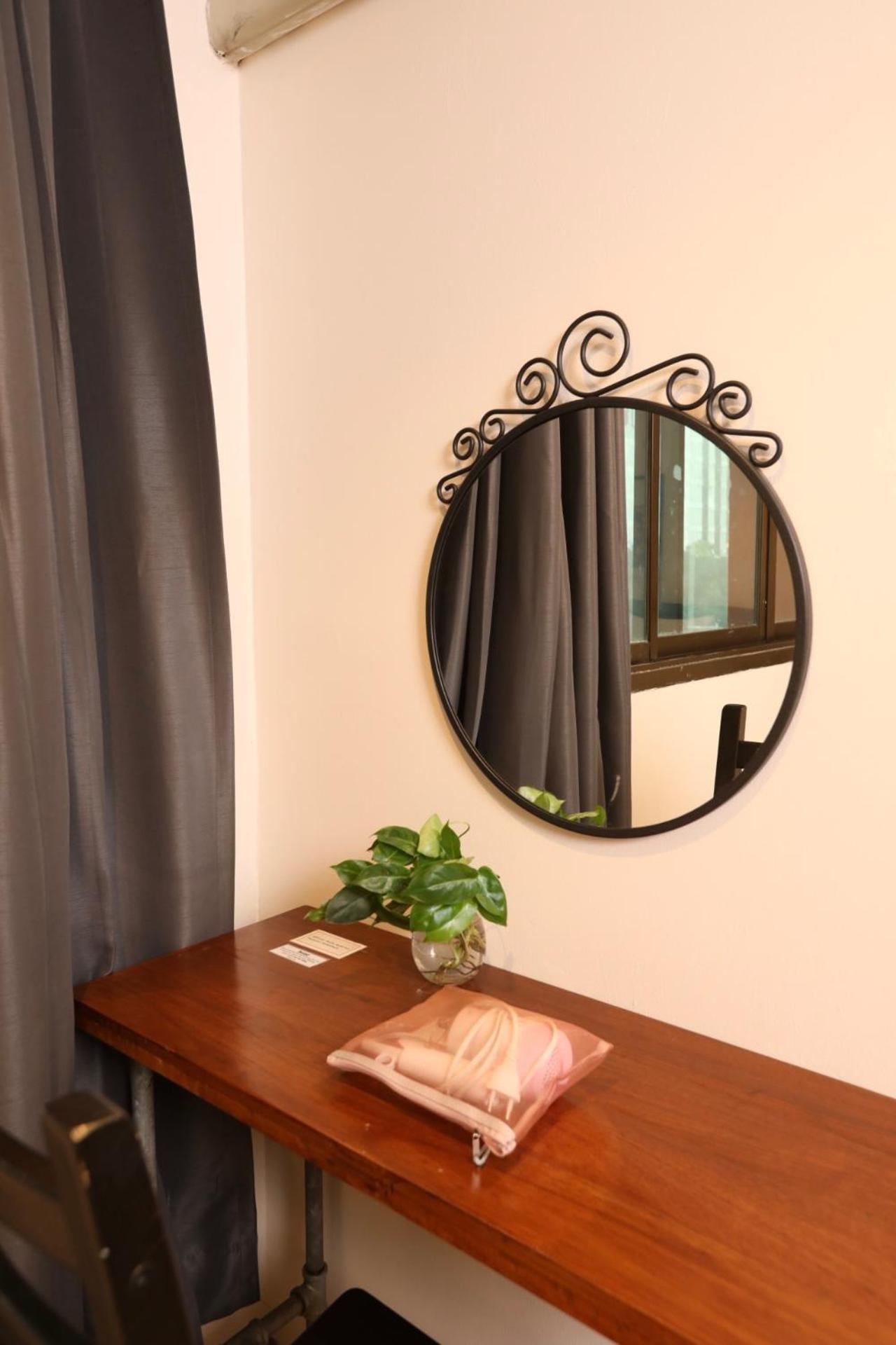 Studio F Sukhumvit Bangkok Buitenkant foto