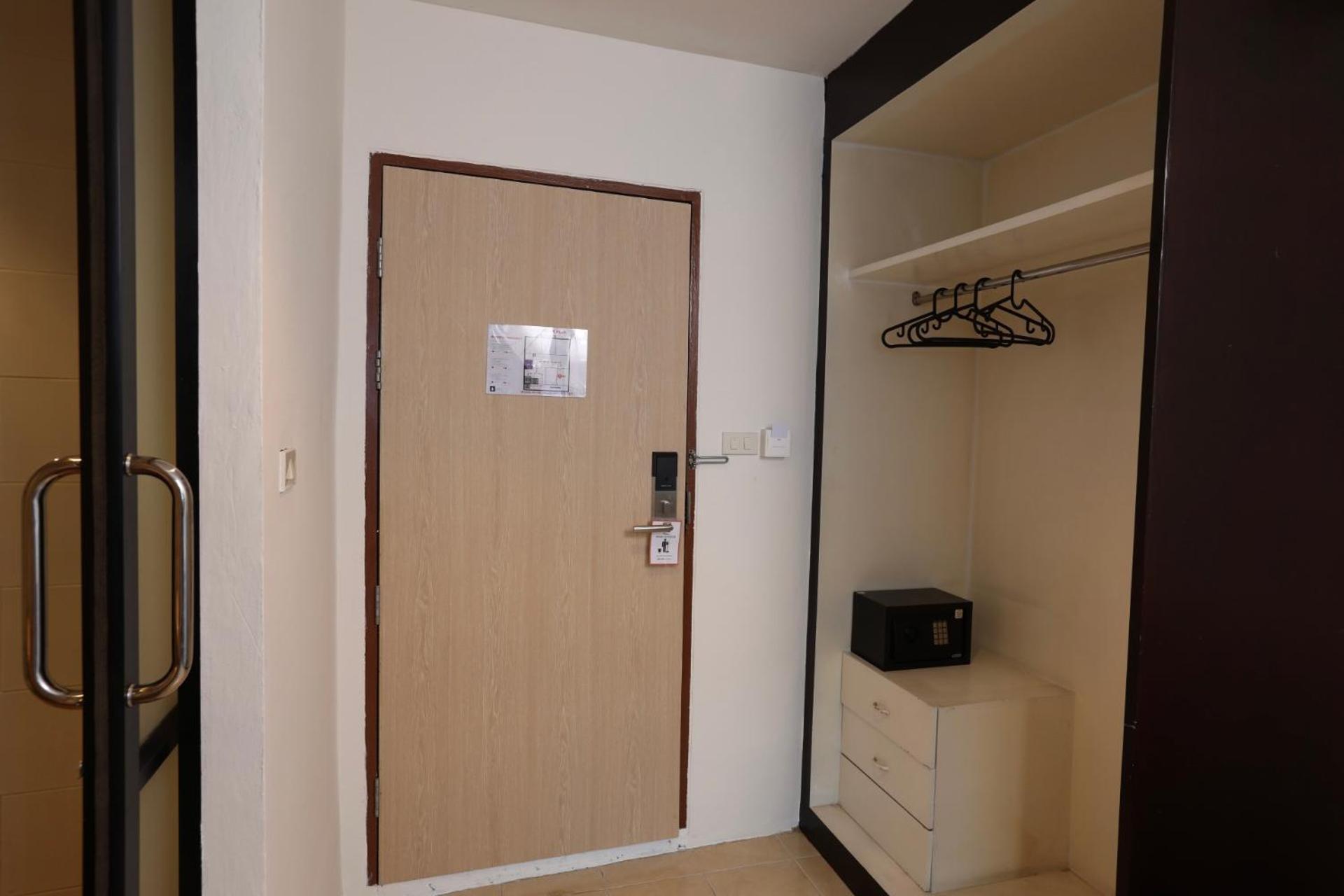 Studio F Sukhumvit Bangkok Buitenkant foto