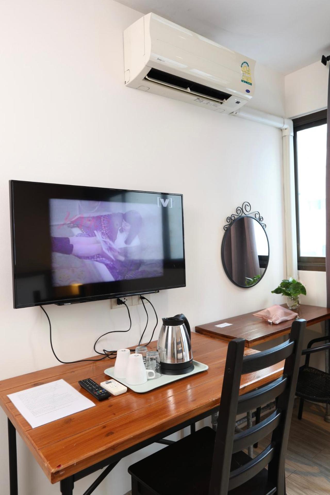 Studio F Sukhumvit Bangkok Buitenkant foto