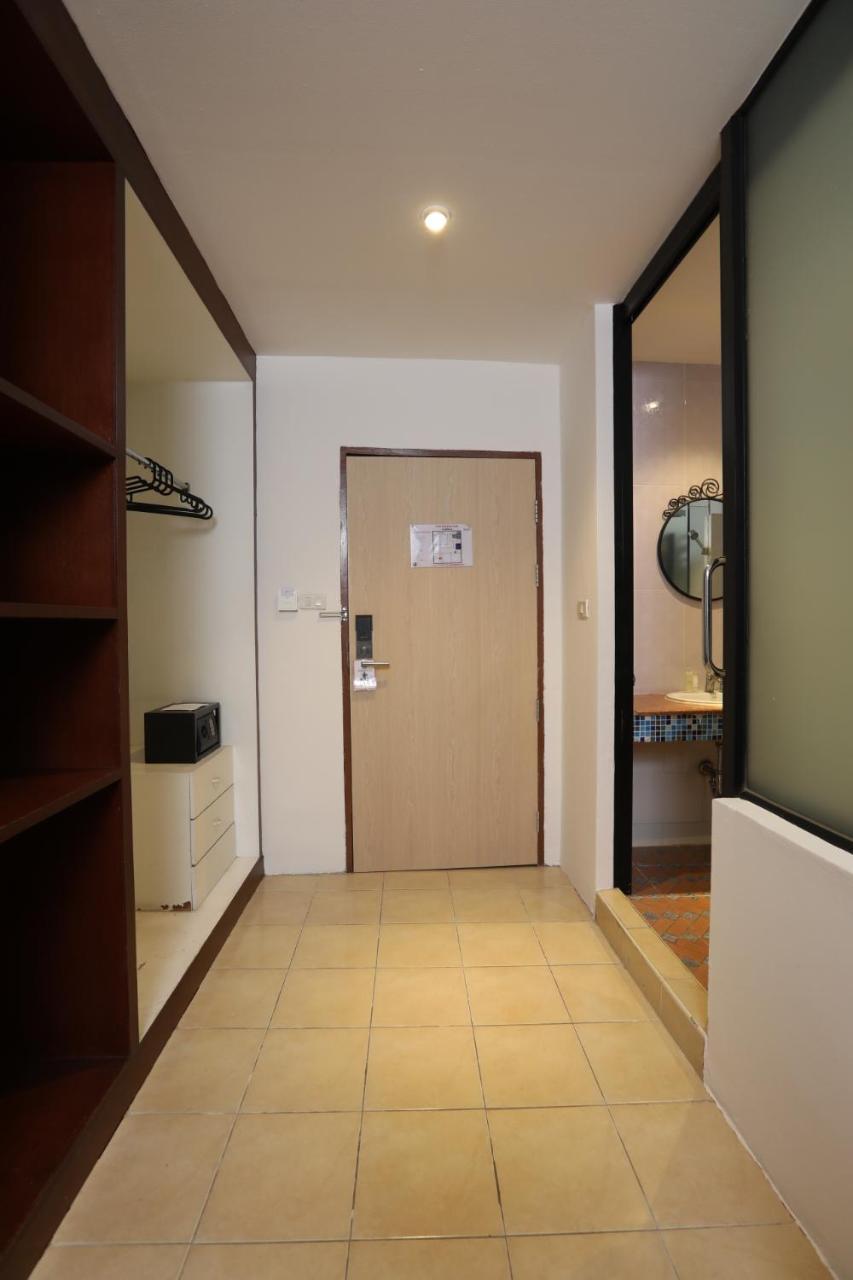 Studio F Sukhumvit Bangkok Buitenkant foto